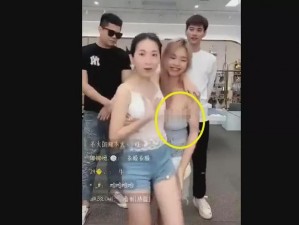 韩国女主播露整个奶头视频_韩国女主播直播时豪放豪放露整个奶头，尺度惊人