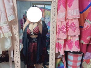 BBW 与 WB 和老妇女系列美妆产品，给你不一样的美